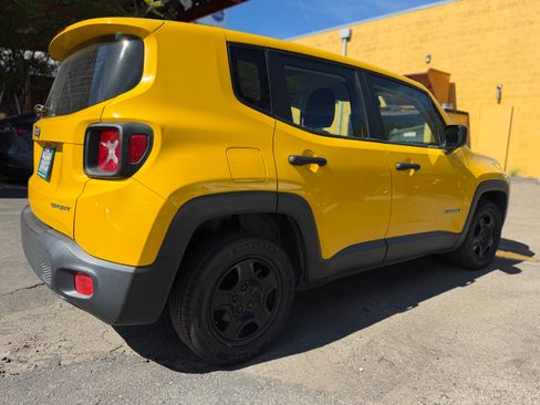 Used 2015 Jeep Renegade Sport w/ Power & Air Group image 14