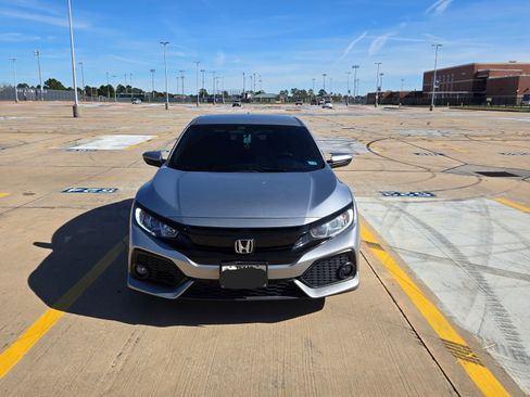 Used 2017 Honda Civic LX image 2