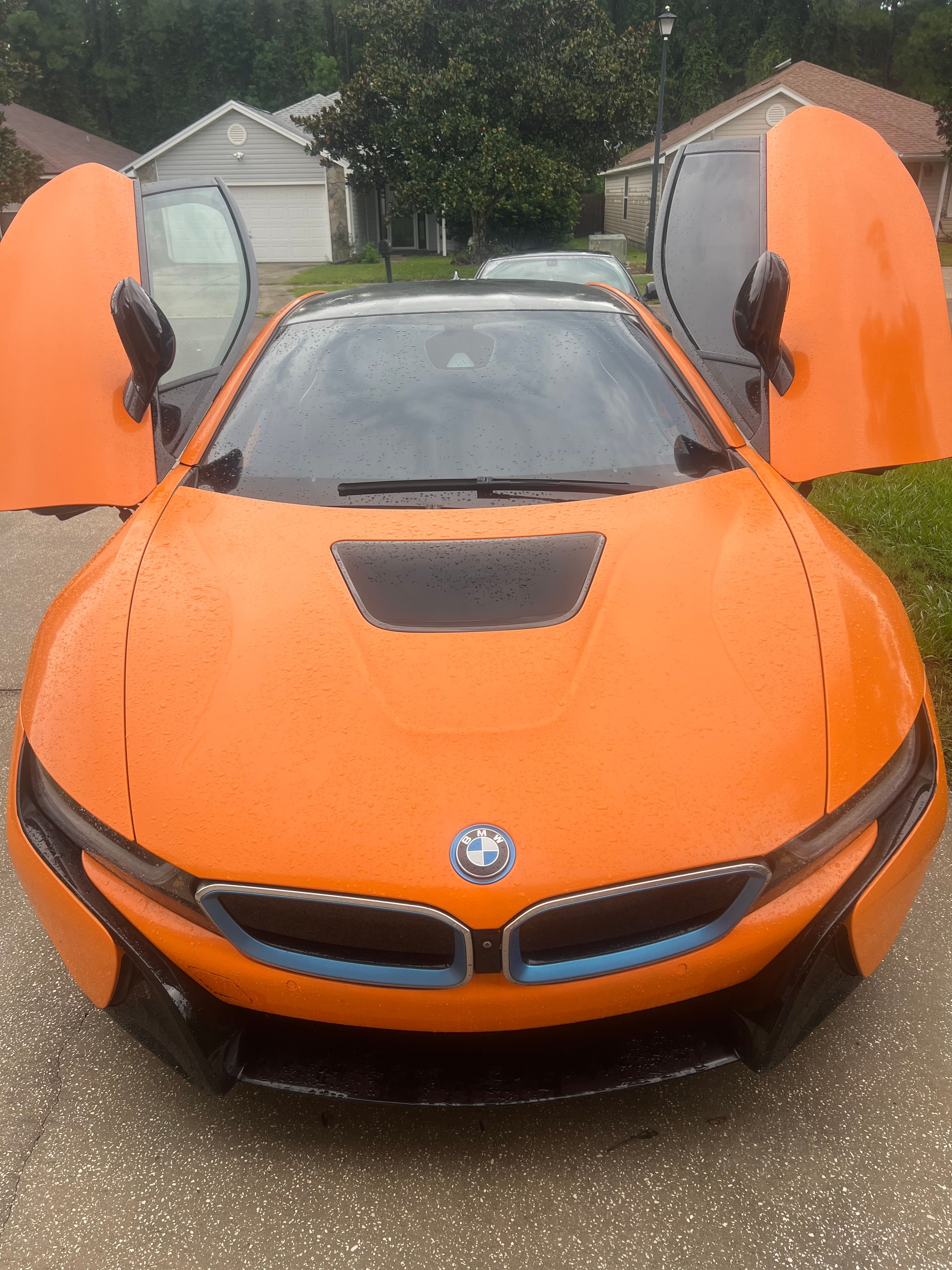 Used 2016 BMW i8 AWD/4WD image 1