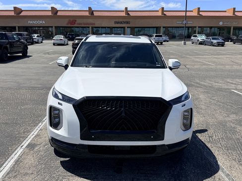 Used 2021 Hyundai Palisade Calligraphy AWD/4WD image 2