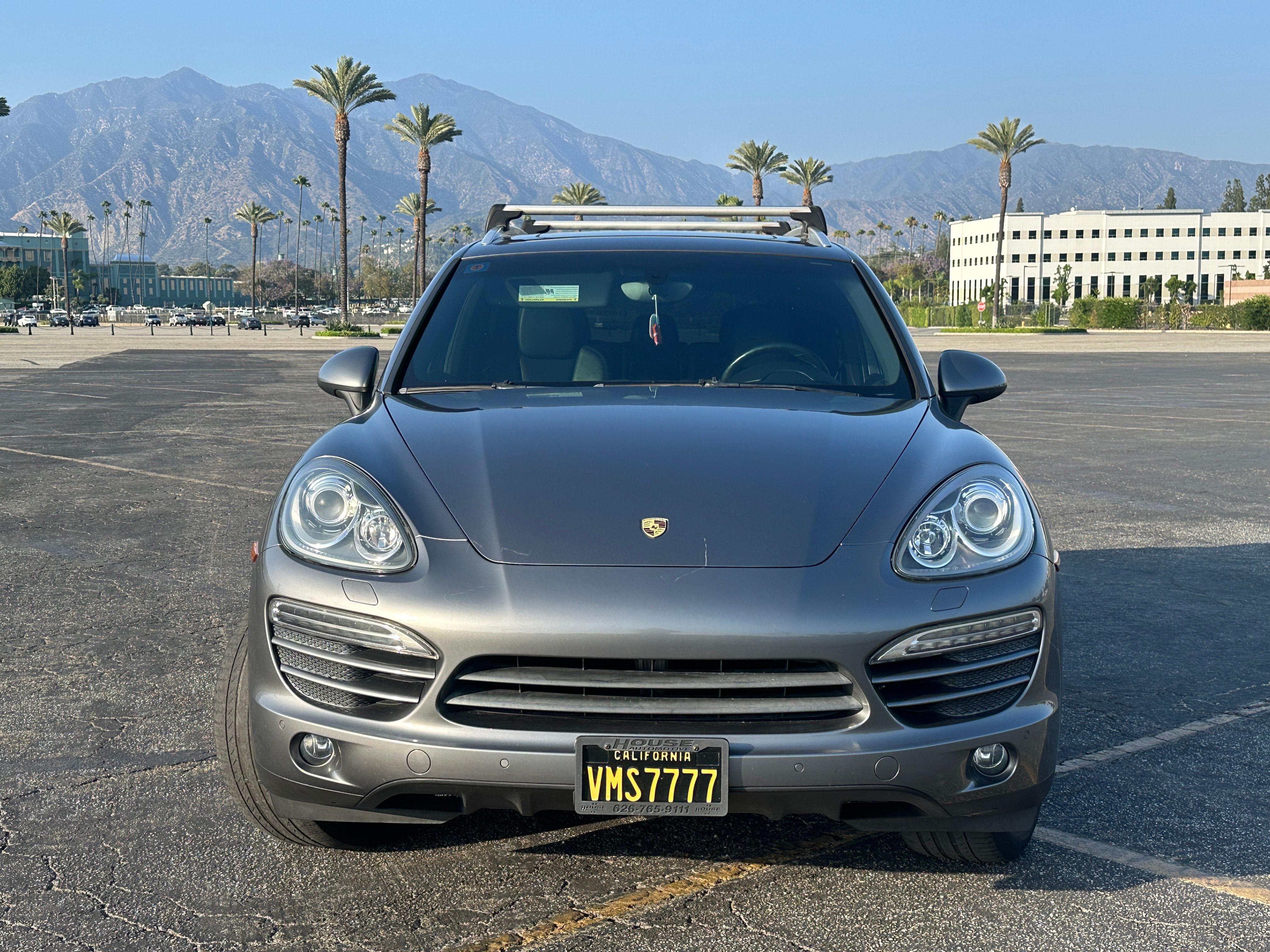 Used 2011 Porsche Cayenne AWD/4WD image 1