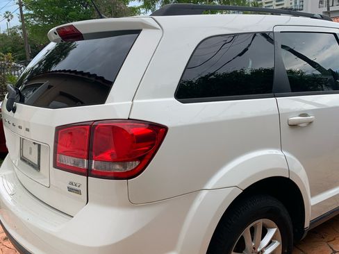 Used 2016 Dodge Journey SXT w/ Comfort/Convenience Group image 10