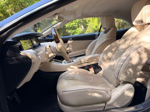 Used 2017 Mercedes-Benz S 550 Cabriolet image 29