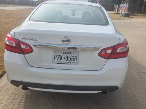 Used 2016 Nissan Altima 2.5 S w/ Power Driver Seat Package image 10