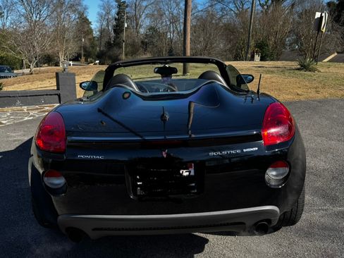Used 2009 Pontiac Solstice GXP w/ Premium Package image 2