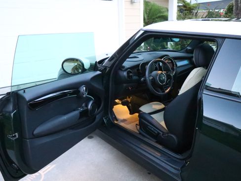 Used 2023 MINI Cooper SE FWD image 13