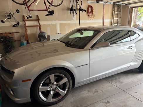 Used 2010 Chevrolet Camaro SS w/ RS Package RWD image 1