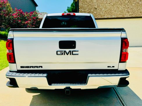 Used 2014 GMC Sierra 1500 SLE w/ SLE Value Package image 5