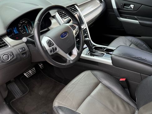 Used 2013 Ford Edge Sport w/ Driver Entry Pkg image 8