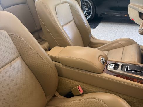 Used 2007 Jaguar XKR R RWD image 15
