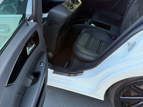 Used 2012 Mercedes-Benz CLS 63 AMG image 19