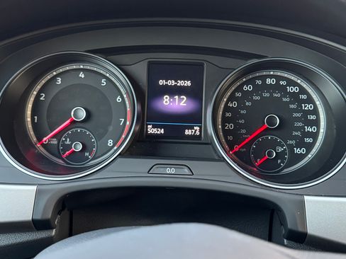 Used 2020 Volkswagen Atlas Cross Sport SE FWD image 17