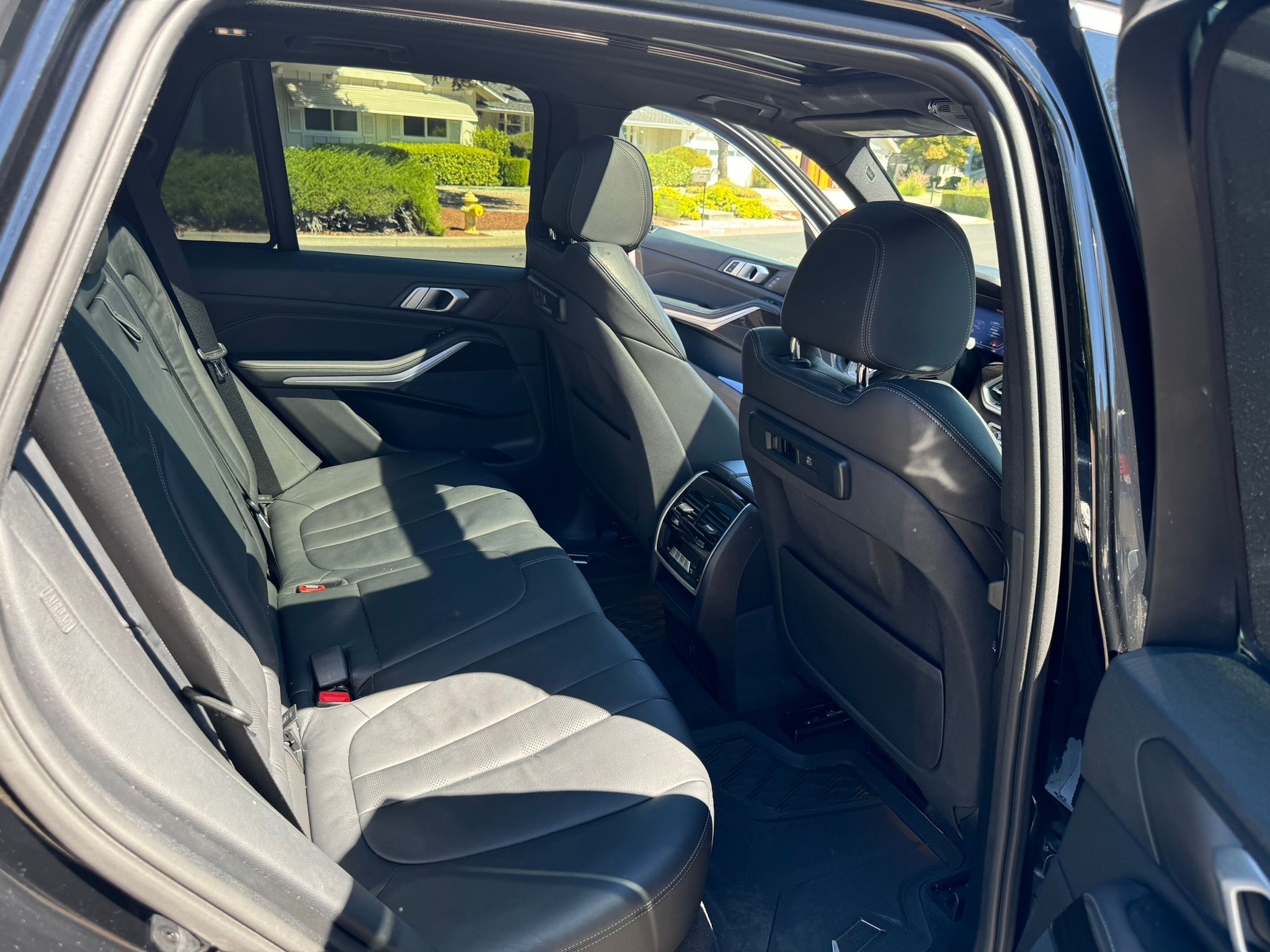 Used 2019 BMW X5 xDrive40i w/ Premium Package 2 AWD/4WD image 19