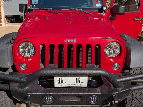 Used 2014 Jeep Wrangler Unlimited Sport w/ Quick Order Package 23S image 1