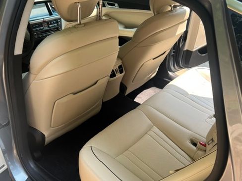 Used 2017 Genesis G80 5.0 Ultimate RWD image 11