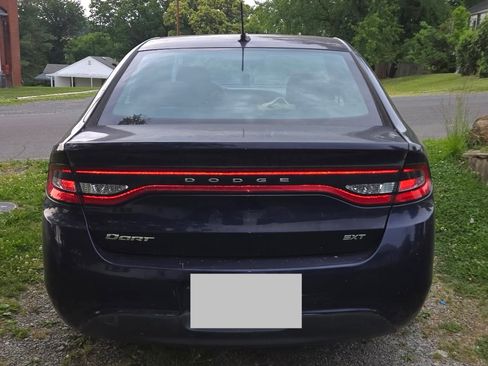 Used 2015 Dodge Dart SXT FWD image 2