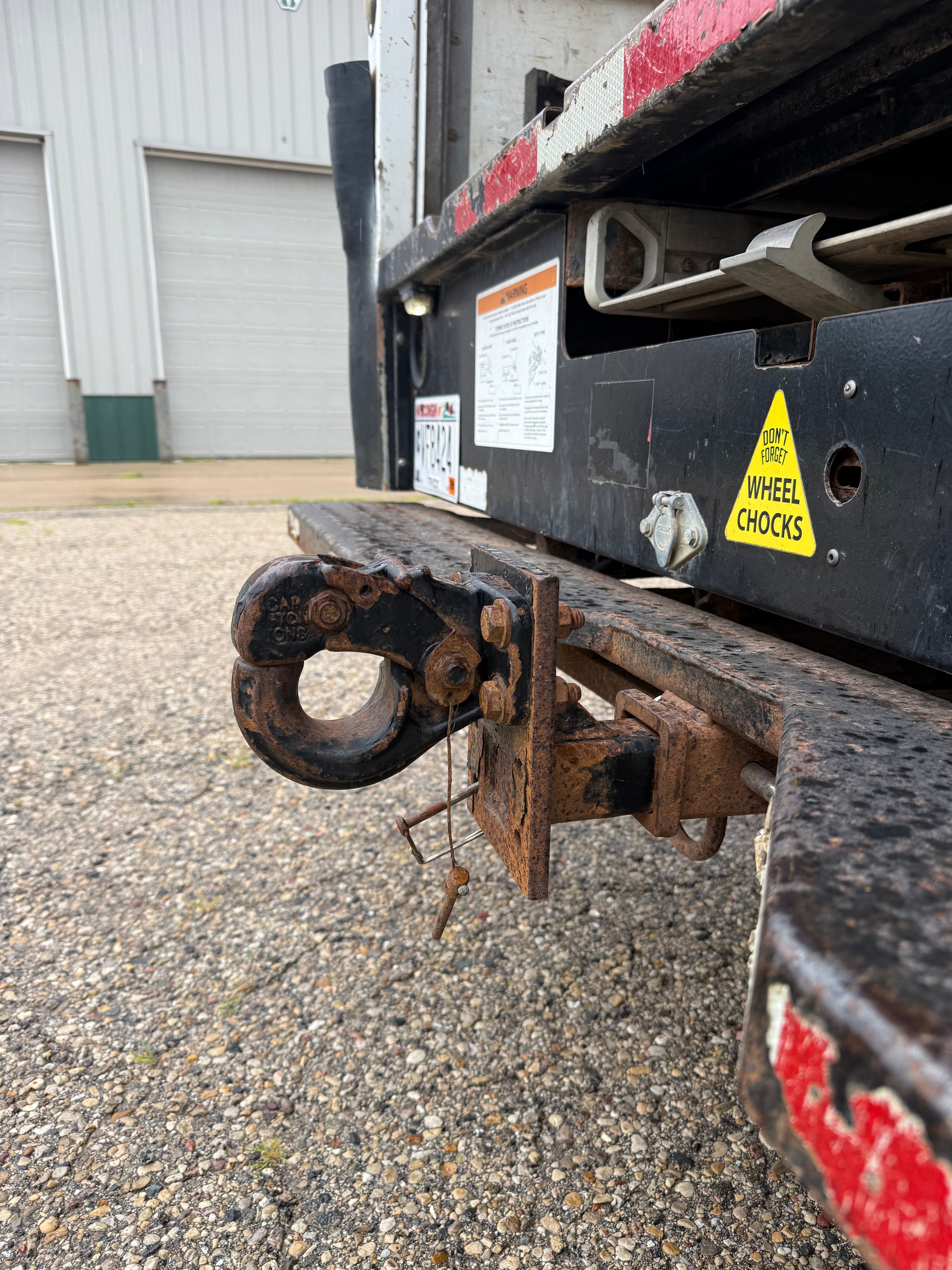 Used 2010 GMC Savana 3500 Extended RWD image 8