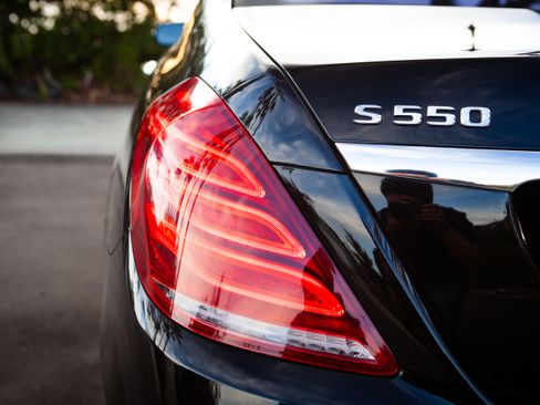 Used 2017 Mercedes-Benz S 550 S 550 Sedan 4D image 12