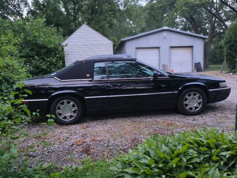 Used 1998 Cadillac Eldorado Touring w/ Safety/Security Pkg image 9