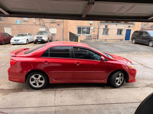 Used 2011 Toyota Corolla S image 5