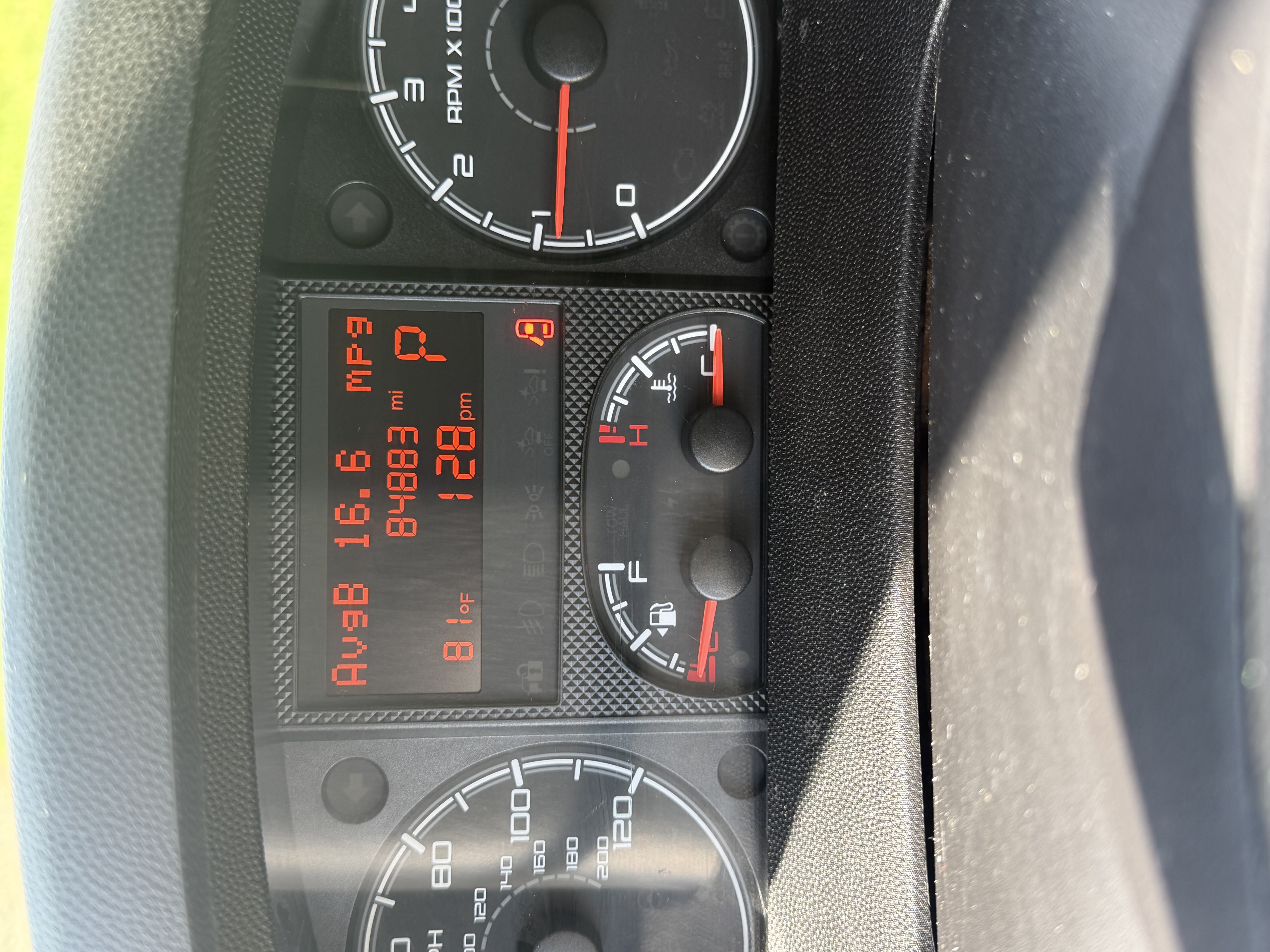 Used 2021 RAM ProMaster 2500 w/ Interior LED Lighting Group FWD image 5