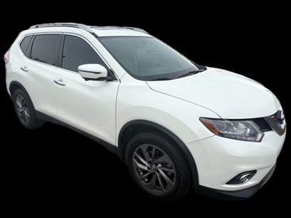 Used 2016 Nissan Rogue SL w/ SL Premium Package