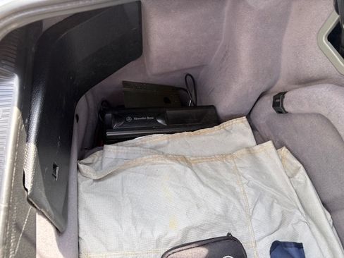 Used 1998 Mercedes-Benz SL 500 image 28