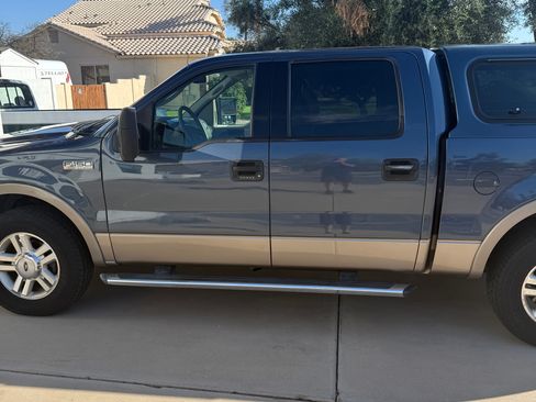 Used 2004 Ford F150 Lariat image 4