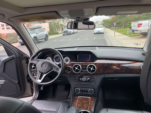 Used 2013 Mercedes-Benz GLK 350 2WD image 12