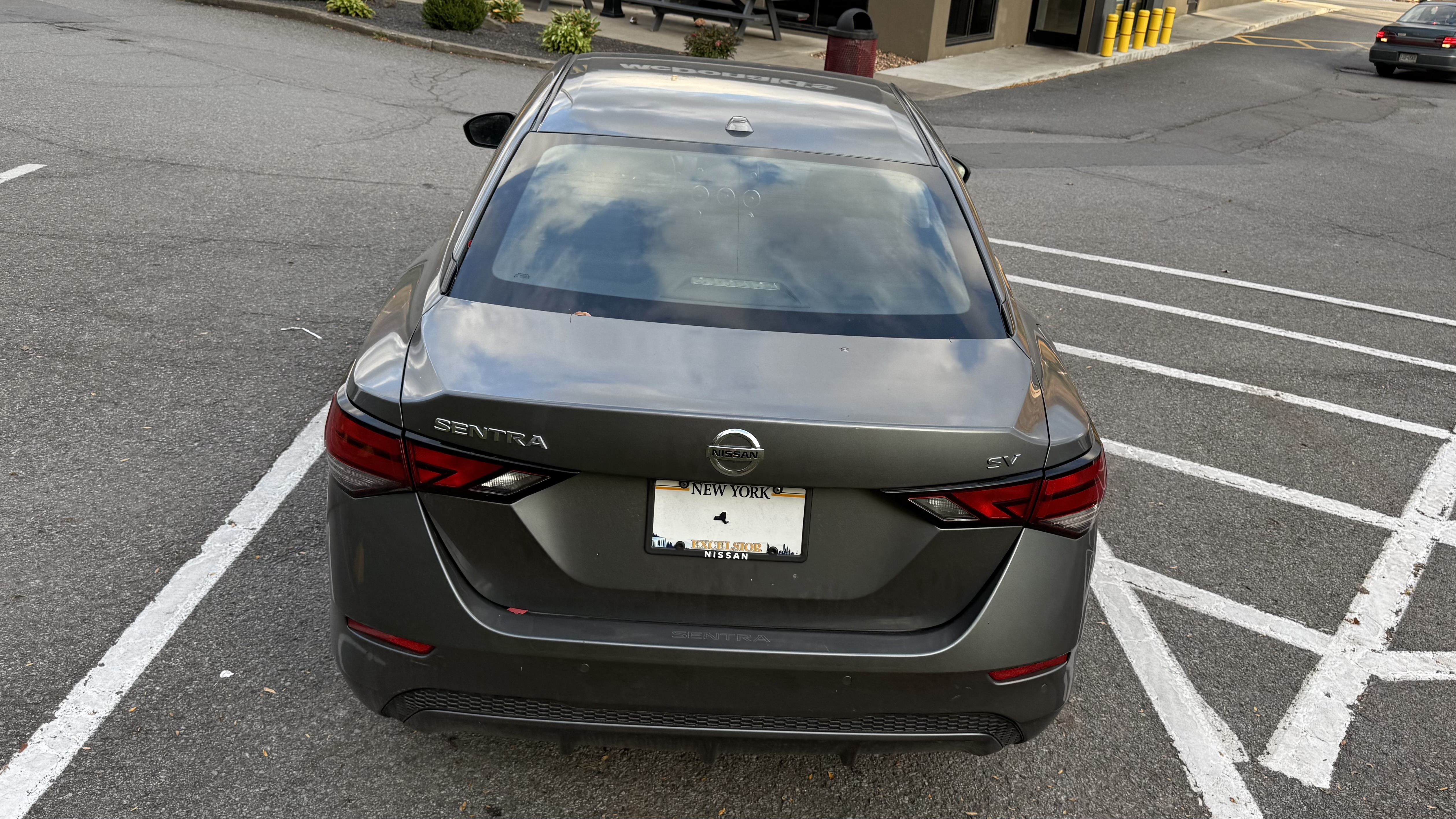 Used 2021 Nissan Sentra SV FWD image 4