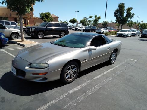 Used 2001 Chevrolet Camaro Z28 w/ Preferred Equipment Group 2 image 12