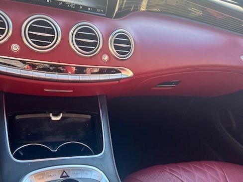 Used 2017 Mercedes-Benz S 550 Cabriolet image 14