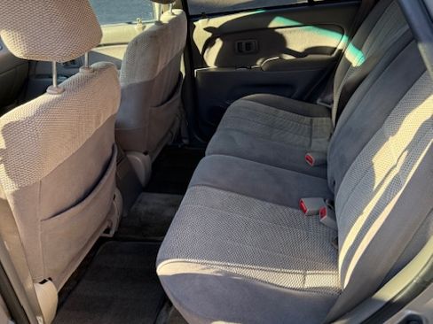 Used 2002 Toyota 4Runner SR5 image 10