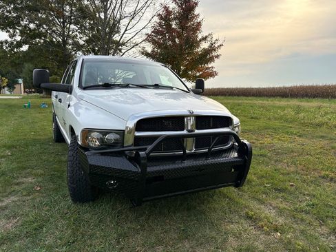 Used 2005 Dodge Ram 2500 Truck SLT image 5