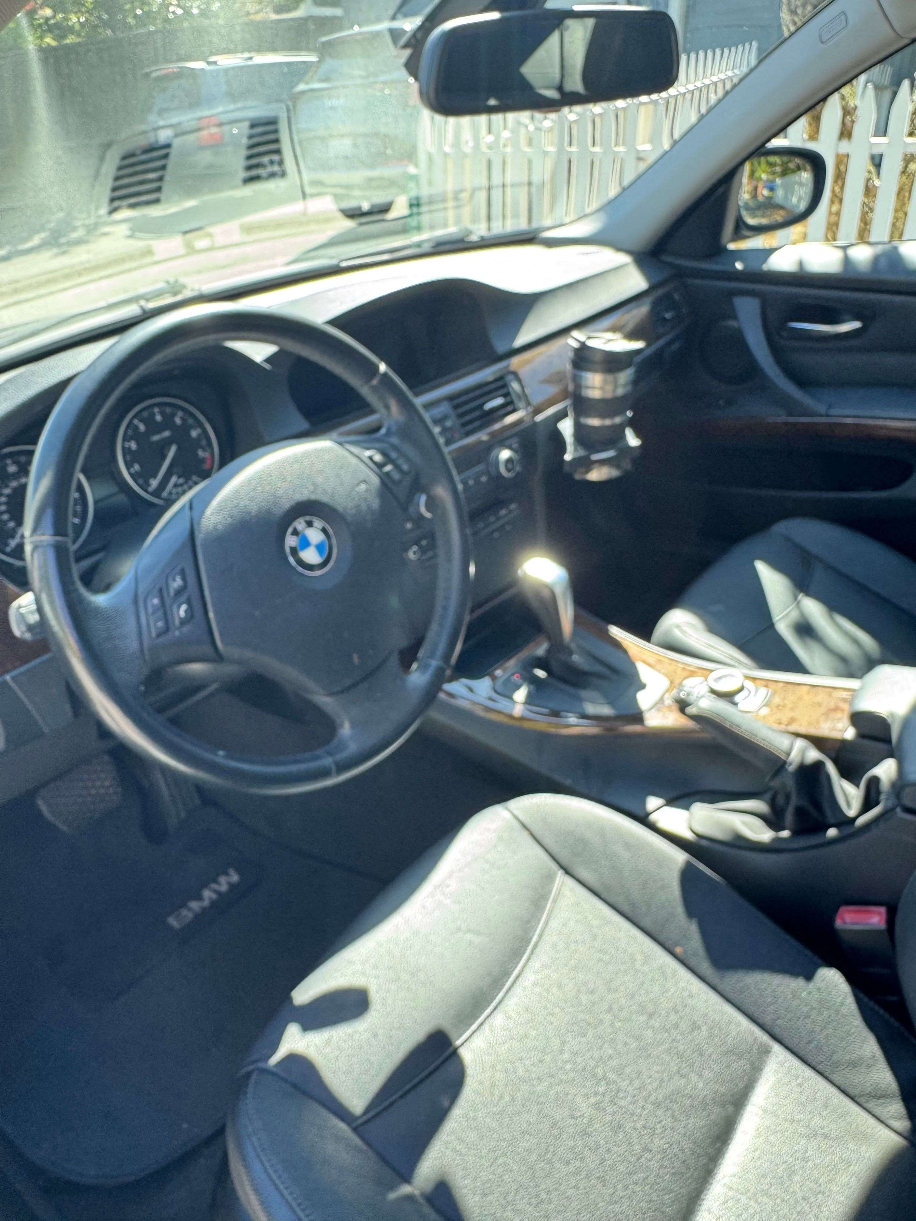 Used 2010 BMW 328i Sedan RWD image 5