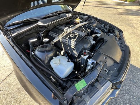 Used 1997 BMW M3 Coupe RWD image 11