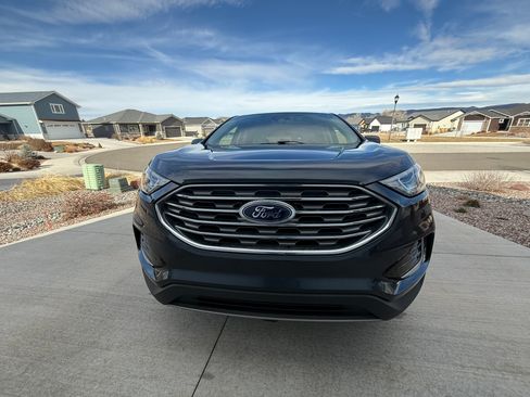 Used 2022 Ford Edge SEL w/ Convenience Package image 5