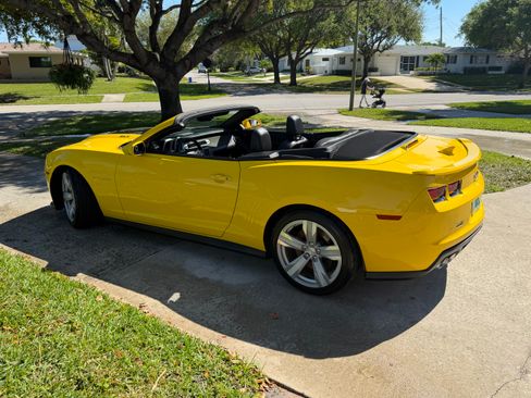 Used 2013 Chevrolet Camaro ZL1 image 4