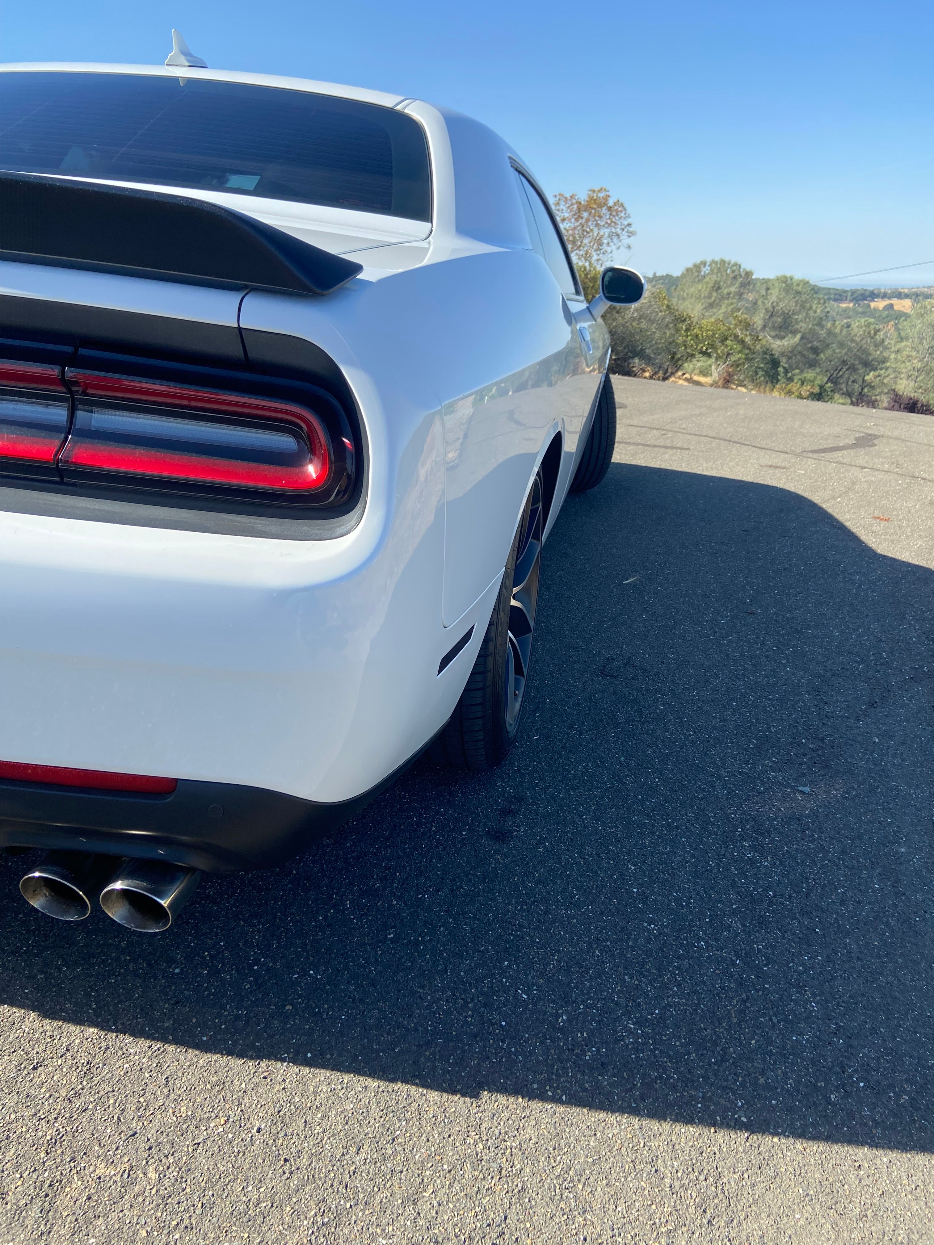 Used 2018 Dodge Challenger R/T Scat Pack RWD image 8