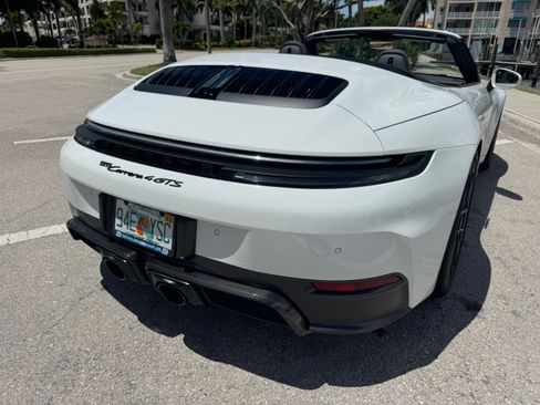 Used 2025 Porsche 911 Carrera 4 GTS image 8