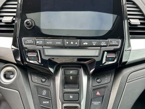 Used 2021 Honda Odyssey EX-L image 4