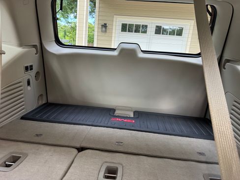 Used 2016 GMC Yukon Denali w/ Open Road Package AWD/4WD image 8