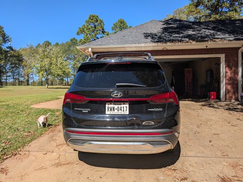 Used 2022 Hyundai Santa Fe Blue image 4