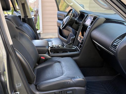 Used 2020 INFINITI QX80 Luxe w/ Proassist Package image 15