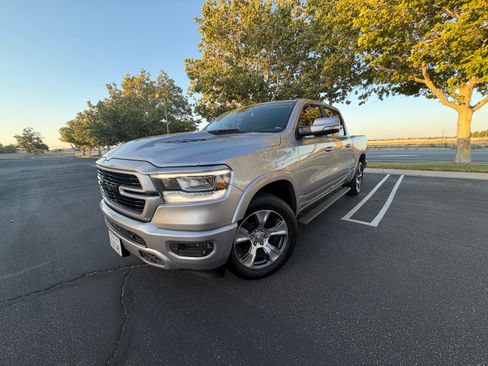 Used 2019 RAM 1500 Laramie RWD image 6