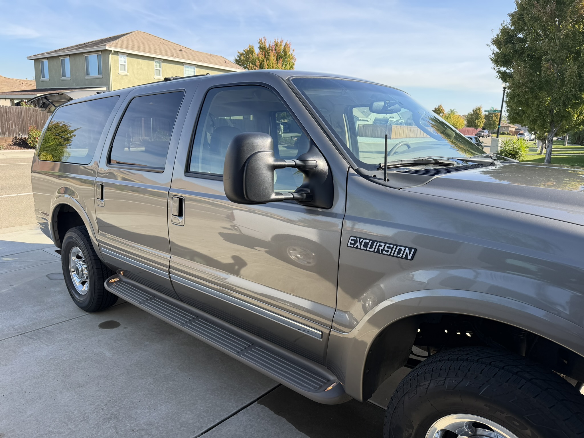 Used 2003 Ford Excursion Limited AWD/4WD image 9