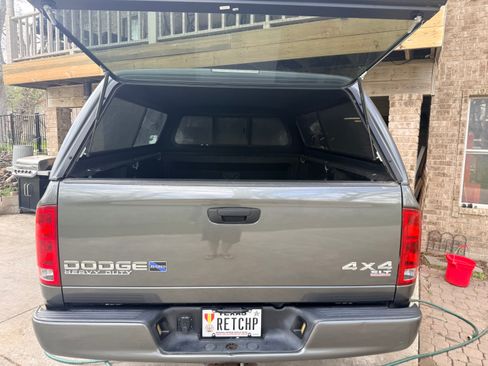 Used 2004 Dodge Ram 2500 Truck SLT w/ Sport Appearance Group image 13