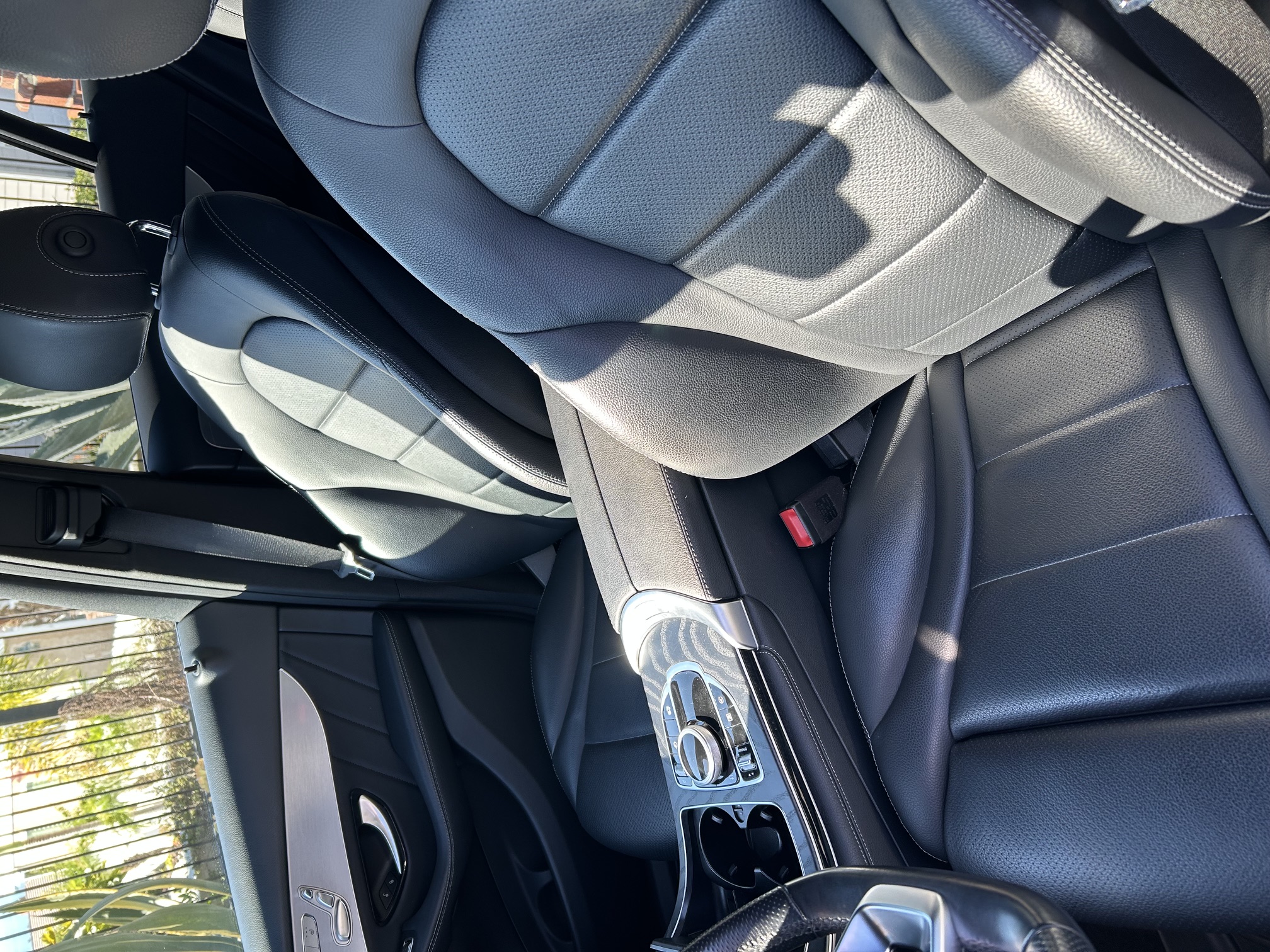 Used 2019 Mercedes-Benz GLC 300 image 17