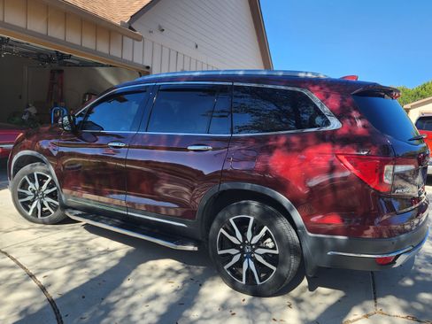 Used 2020 Honda Pilot Touring image 4