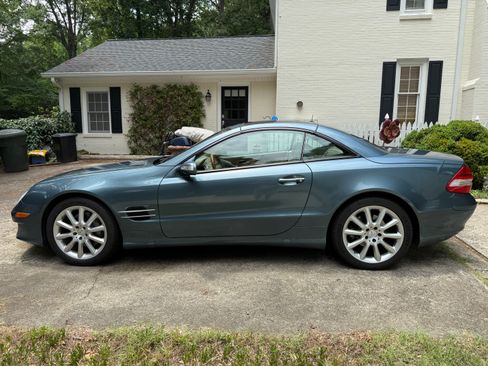 Used 2007 Mercedes-Benz SL 550 image 9
